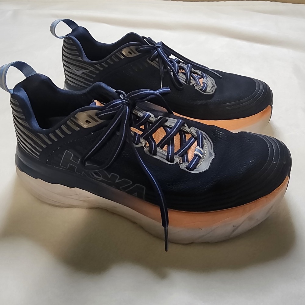 HOKA Bondi 6 Women's 9D Wide Mood Indigo Dusty Pink Running Shoes